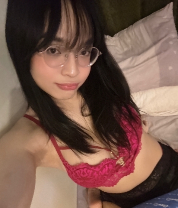 Just felt cute in this selfie i took on my bed would be a lot better with you in it